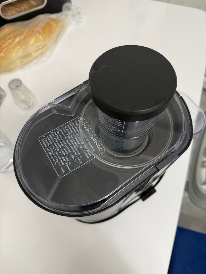 Sinbo Siyah Katı Meyve Sıkacağı - Görsel 3