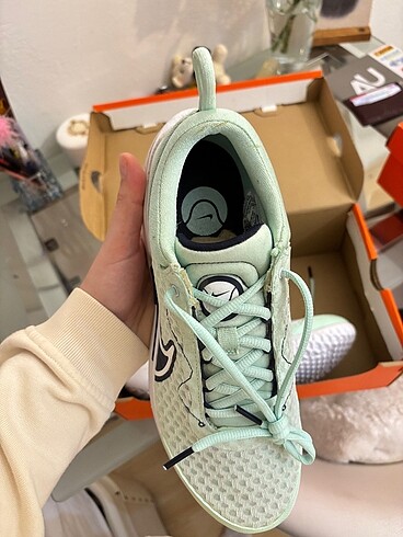 40 Beden turkuaz Renk Nike ayakkabı sıfır