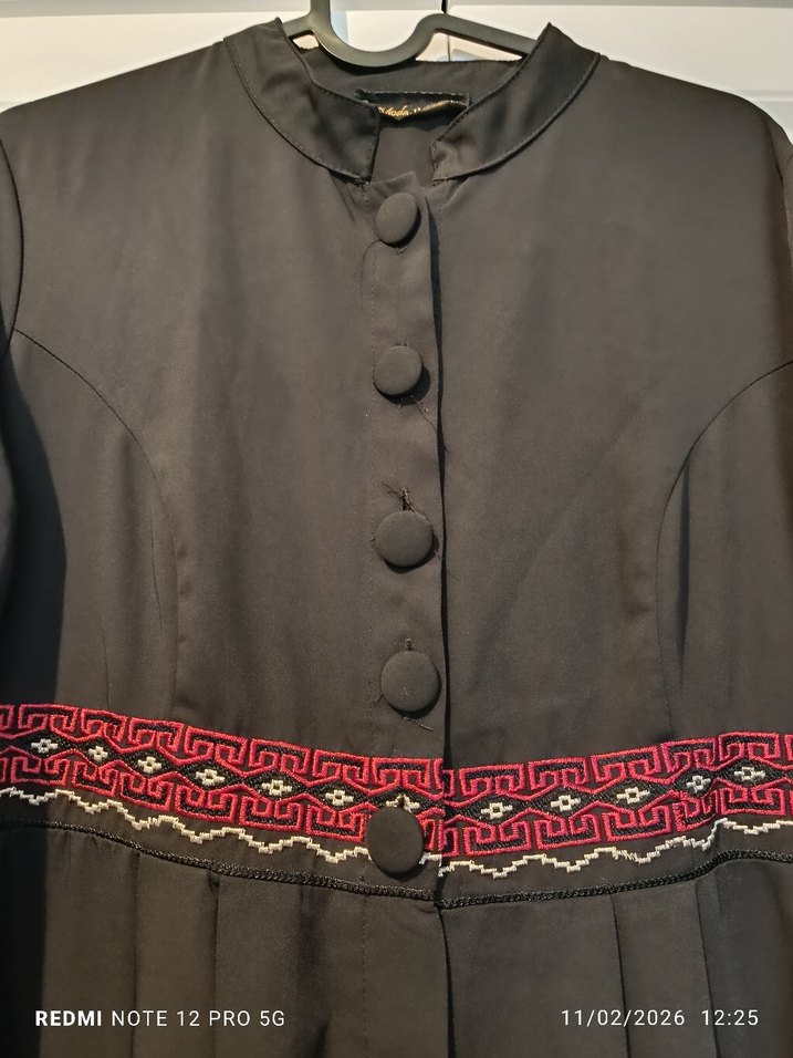 Kahverengi Nakışlı Uzun Kadın ferace - Görsel 2