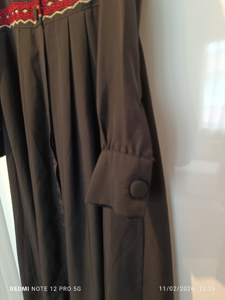 Kahverengi Nakışlı Uzun Kadın ferace - Görsel 3