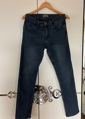 Erkek Lacivert Kemerli Regular Fit Denim Pantolon