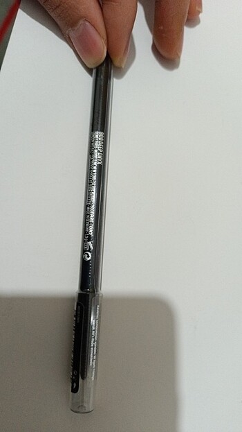 Beden Maybelline deep onyx göz kalemi