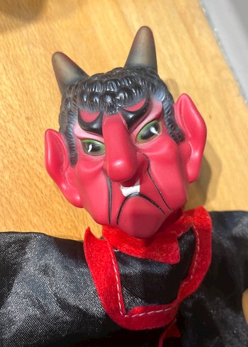 Kırmızı Şeytan Temalı El Kuklası - Görsel 3