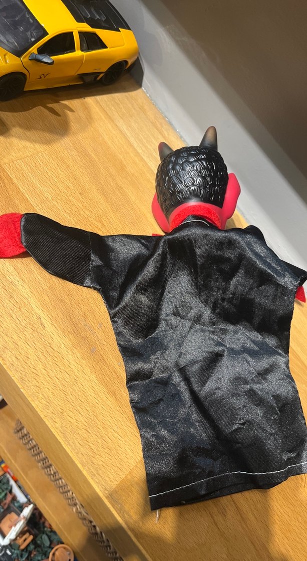 Kırmızı Şeytan Temalı El Kuklası - Görsel 2