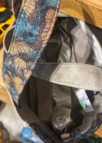 Kelebek Baskılı Kadın Süet Çanta - Görsel 3