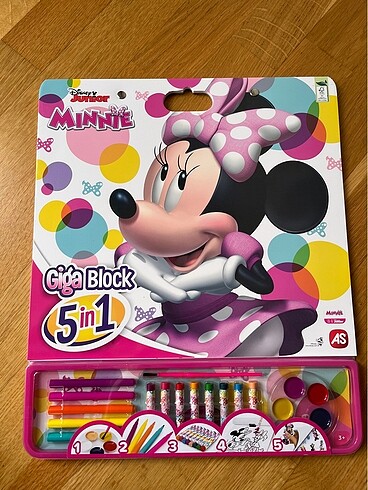 Minnie mouse boyama kitabı