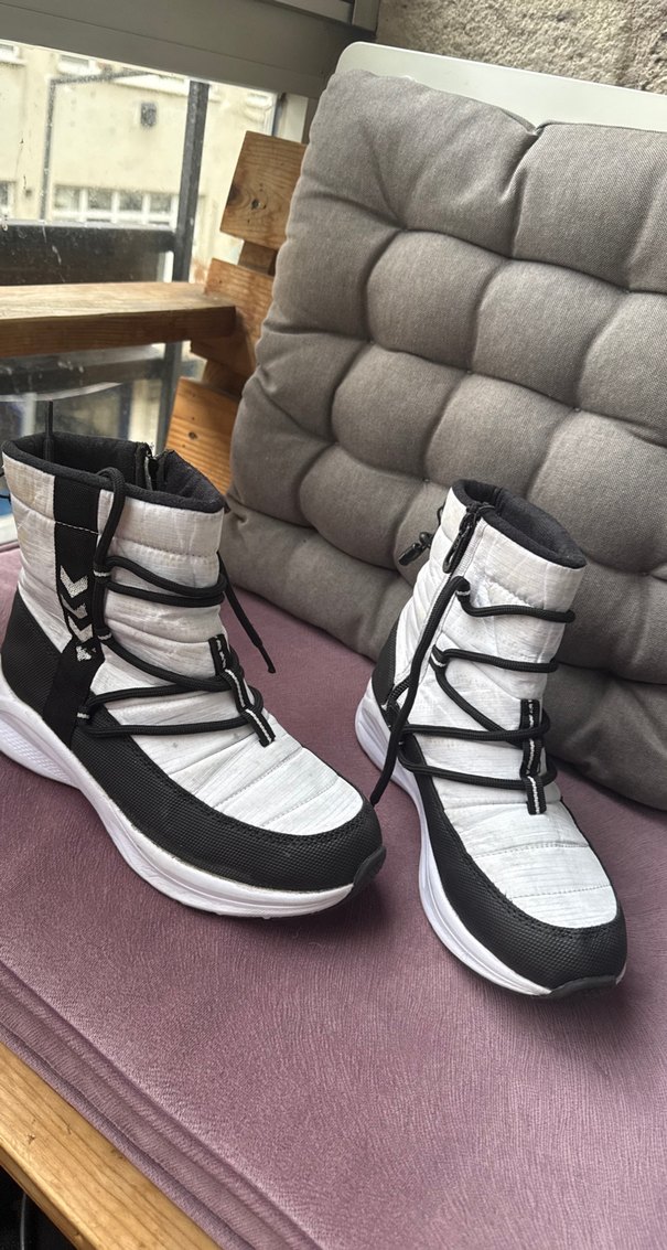 Beyaz Gri Stiletto Topuklu Spor Kadın Botu - Görsel 4