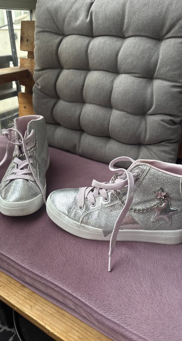 Kız Çocukları İçin Pembe Parlak Sneaker - Görsel 2