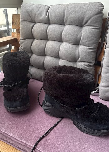 Gri Kürklü Kadın Dolgu Topuk Bot - Görsel 2