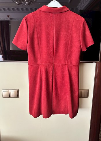 zara Kısa Kollu Kırmızı Süet Midi Elbise - Görsel 3