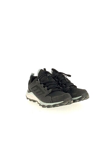 Adidas Adidas Spor Ayakkabı %70 İndirimli.