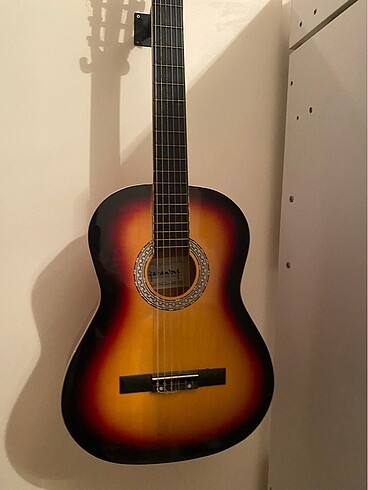 Beden kahverengi Renk Gitar