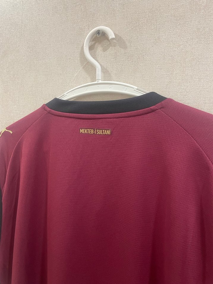 Galatasaray 25/26 sezonu orjinal etiketli faturalı forma - Görsel 4