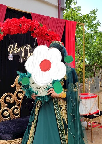 yeşil kenarları Taşlı duvak - Görsel 2