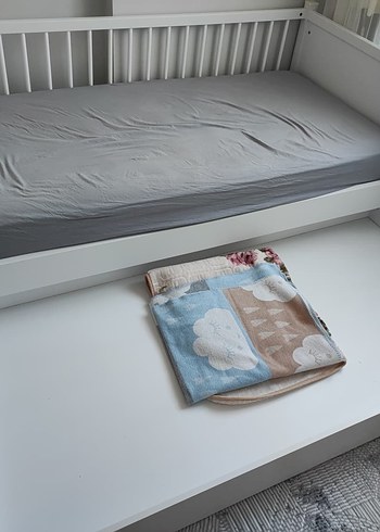 Beyaz Çocuk Montessori yatak - Görsel 4