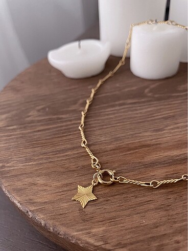 Charm Sallantılı Kolye