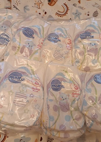 80 adet 3 numara Molfix Bebek Bezi - Görsel 3