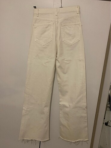 34 Beden beyaz Renk Zara Jean