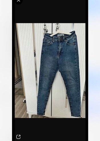 Kadın Mavi Kemerli Midi Denim Pantolon