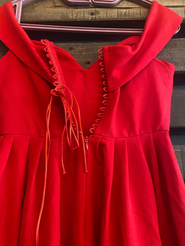 Kırmızı V Yaka Uzun Drapeli Elbise - Görsel 5