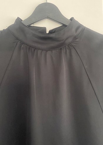 Uzun Kollu Siyah Kadın saten Bluz - Görsel 4