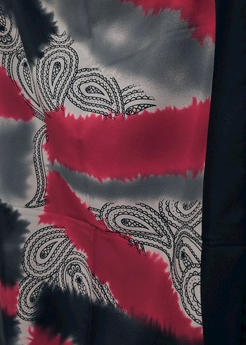 Siyah Kenarlı Aker Kadın Eşarp - Görsel 3