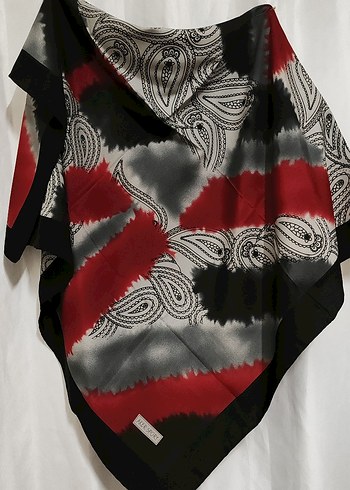 Siyah Kenarlı Aker Kadın Eşarp - Görsel 2