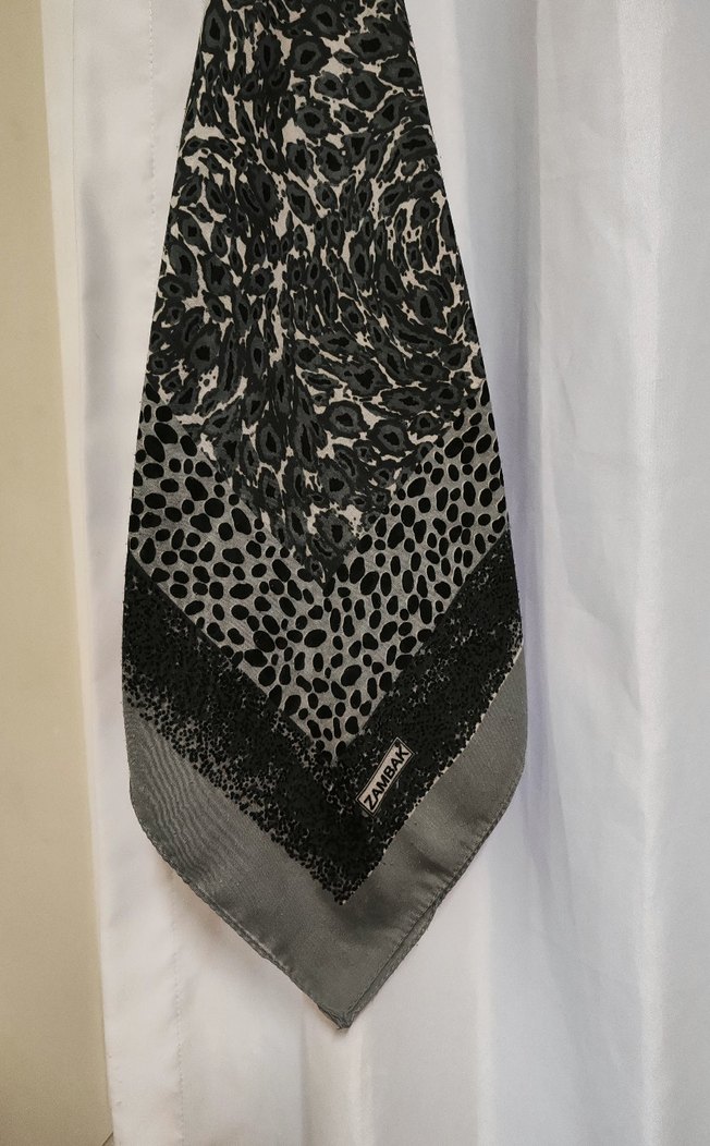 Bohem Gri Kadın Şal - Görsel 4