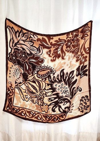 Desenli Vakko Eşarp - Görsel 4