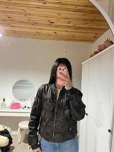 Bershka Bershka bomber