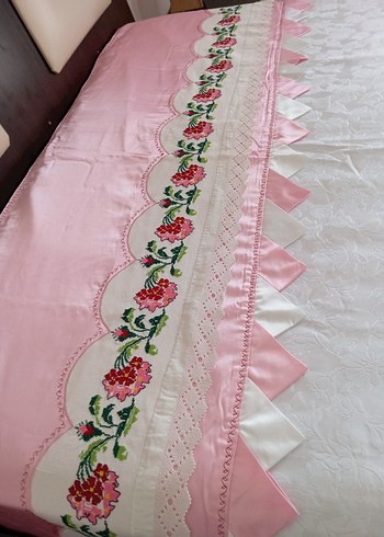 Nakışlı Yatak Örtüsü - Görsel 6