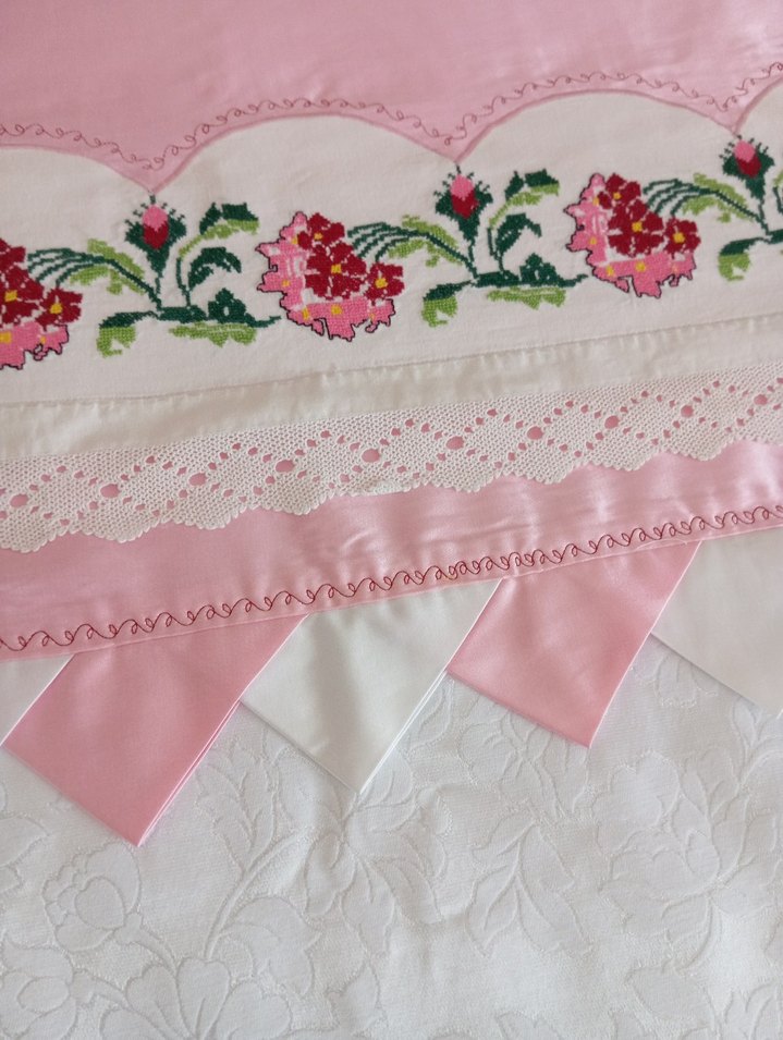 Nakışlı Yatak Örtüsü - Görsel 4