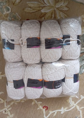 8 adet örgü ipi