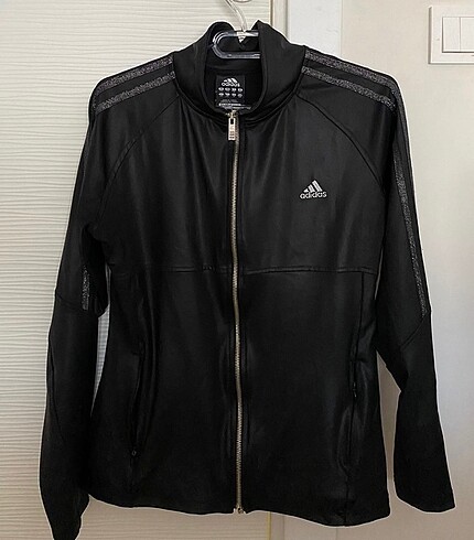 Adidas deri görünümlü eşofman üstü