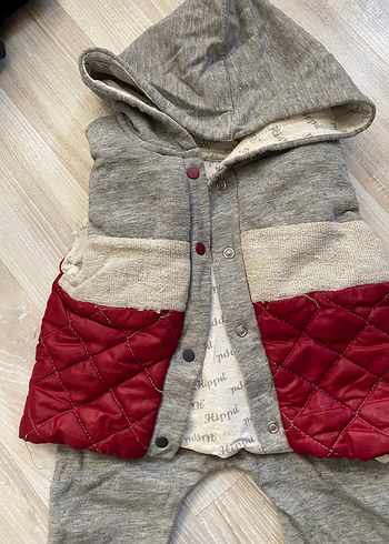 Kapüşonlu Gri Bebek Takımı, Düğmeli, Kolsuz - Görsel 2