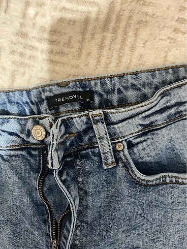 34 Beden Mavi jean