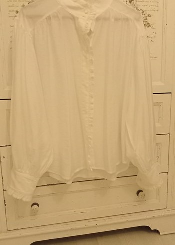 H&M Beyaz Kadın Fırfırlı Gömlek.M BEDEN - Görsel 6