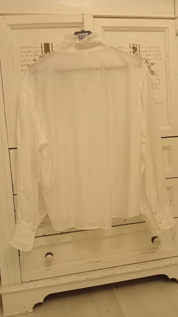 H&M Beyaz Kadın Fırfırlı Gömlek.M BEDEN - Görsel 5