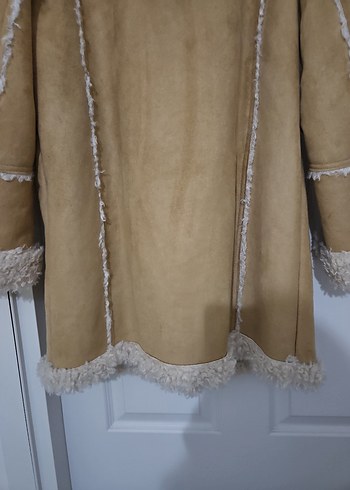 BERSHKA Süet Kürklü Midi Kadın Ceket - Görsel 6