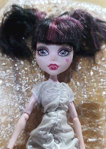 draculaura - Görsel 8