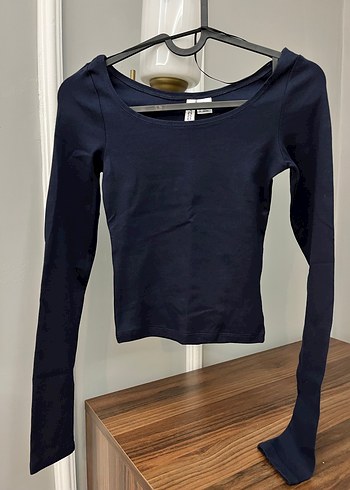 H&M H&m kayık yaka üst