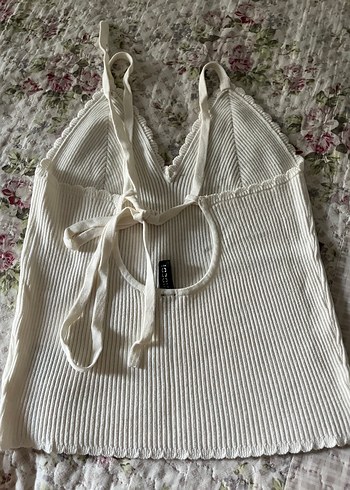 s Beden h&m v yaka beyaz crop