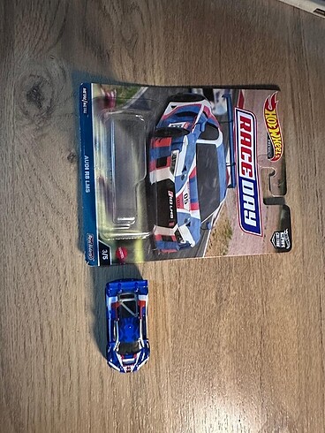  Hw Premium Audi r8 LMS