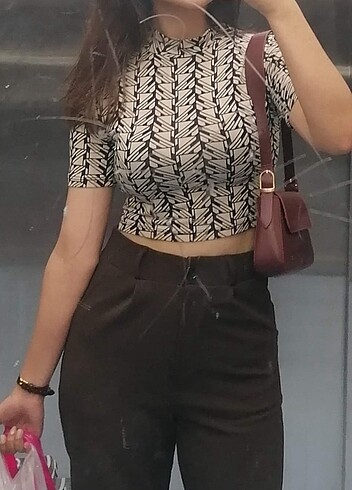 s Beden Crop tişort