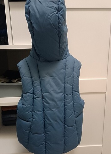 4 Yaş Beden mavi Renk Zara Marka Şişme Çocuk Yelek&Mont