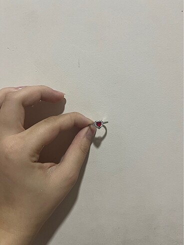  Beden kadın gerçek gümüş yüzük kırmızı kalpli