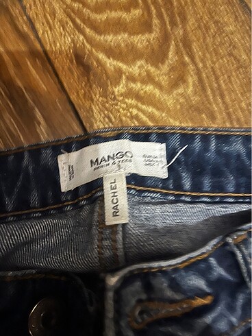 Mango Mango Jean