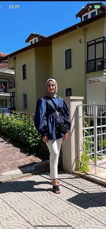 Diğer Mavi renk tunik