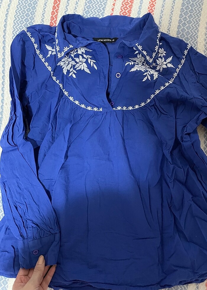 Mavi yazlık gömlek - Görsel 5