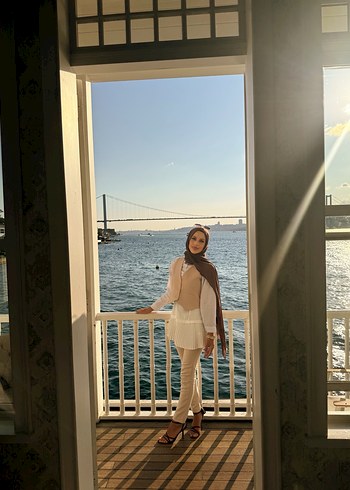 Krem  renk süveter - Görsel 2